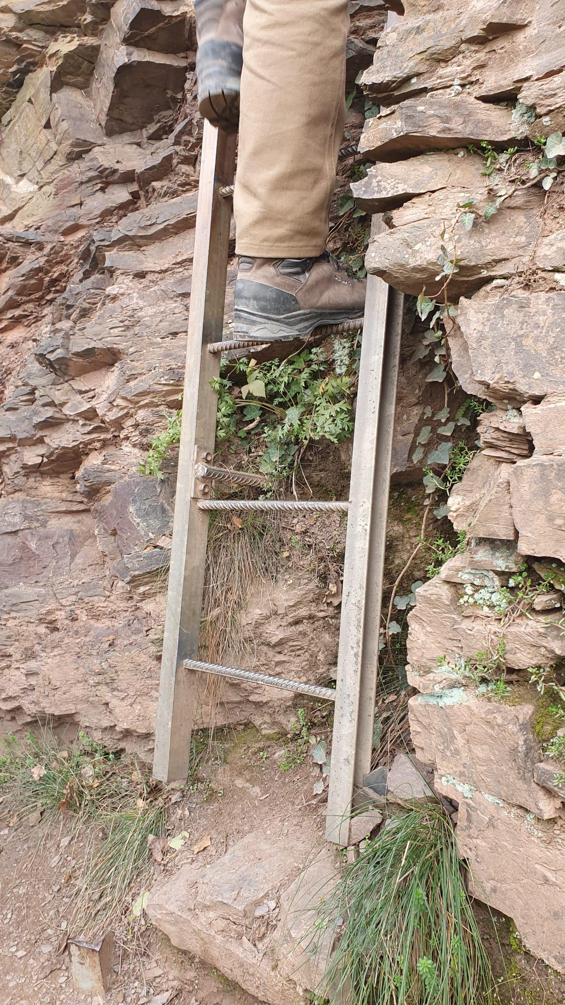 Leiter auf dem Klettersteig Calmont