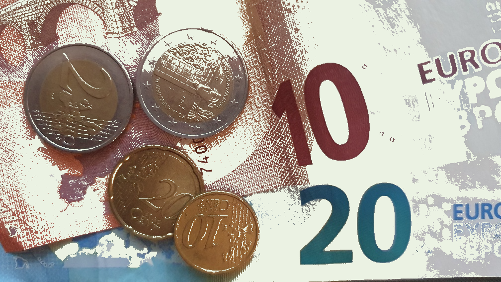 weißgefärbtes Geld