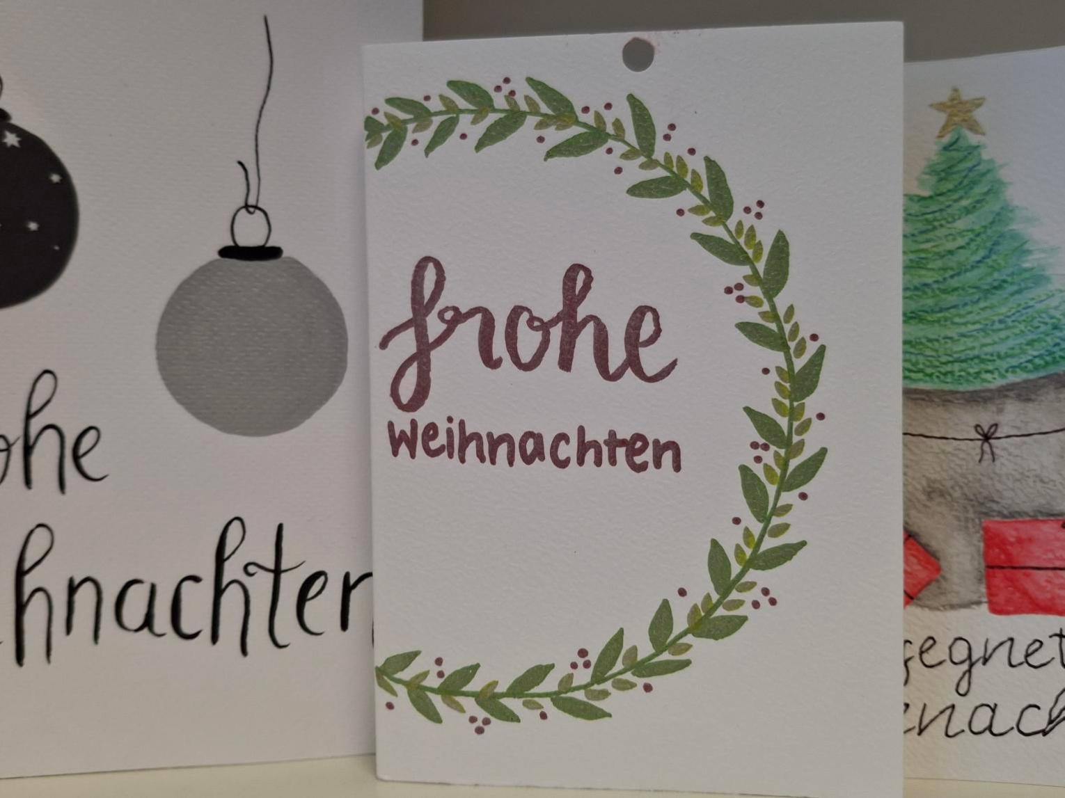 verschiedene selbstgebastelte Weihnachtskarten