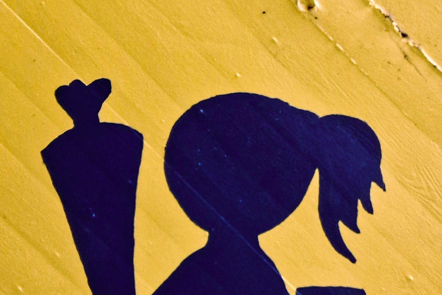Uni-Starter mit Schultüte_Streetart in Koblenz
